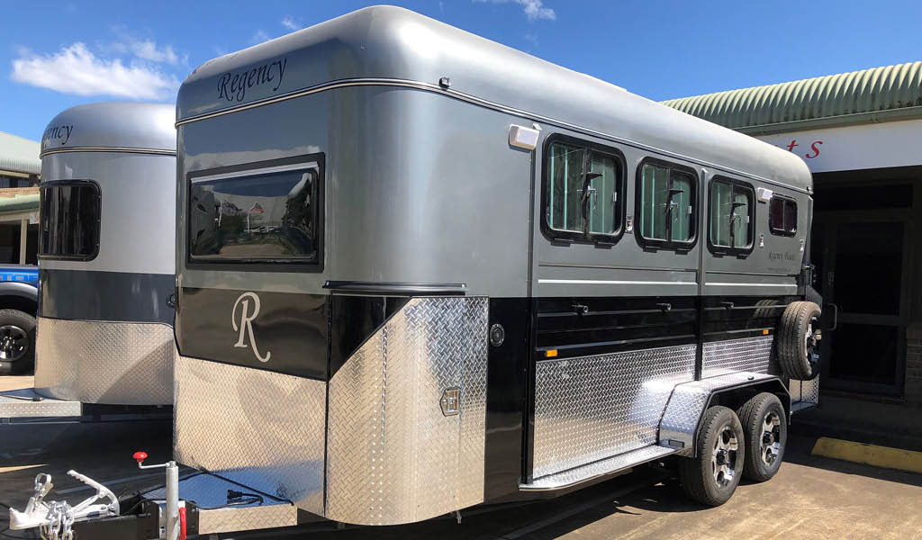 Horse Trailer Servicing